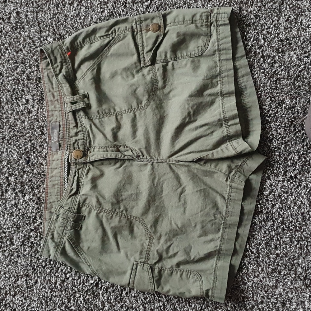 Naturals Reflections Green Shorts 100% Cotton Size 10
